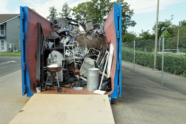 Best Office Junk Removal  in Lochmoor Waterway Estates, FL